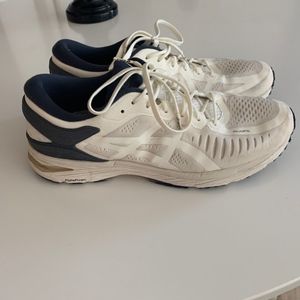 ASICS Metarun Men's Premium Running - size 11